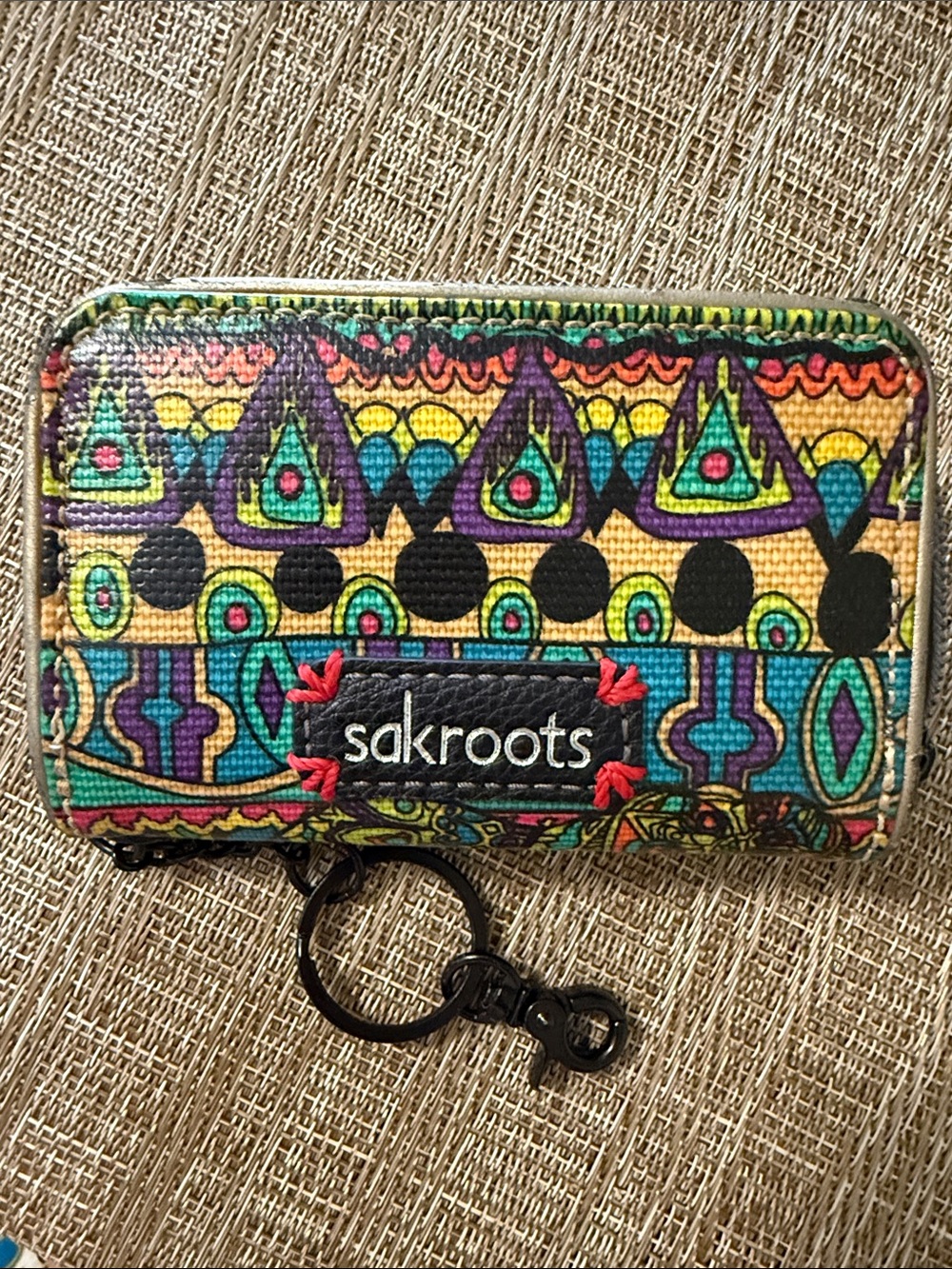 SAKROOTS by Sak Small ID change holder wallet key ring zip around “PEACE”